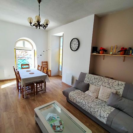 Le 6 Magnifique Appt Bagneres-De-Bigorre 3Etoiles Apartment Exterior photo