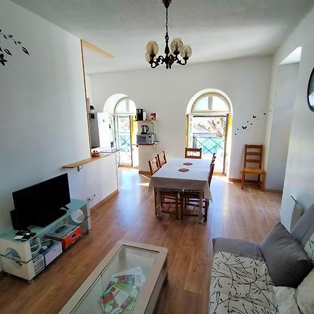 Le 6 Magnifique Appt Bagneres-De-Bigorre 3Etoiles Apartment Exterior photo